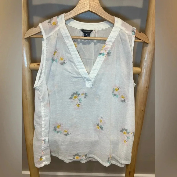 Eddie Bauer Tank Womens Medium Popover Relaxed Floral Lightweight soft white - Picture 1 of 6